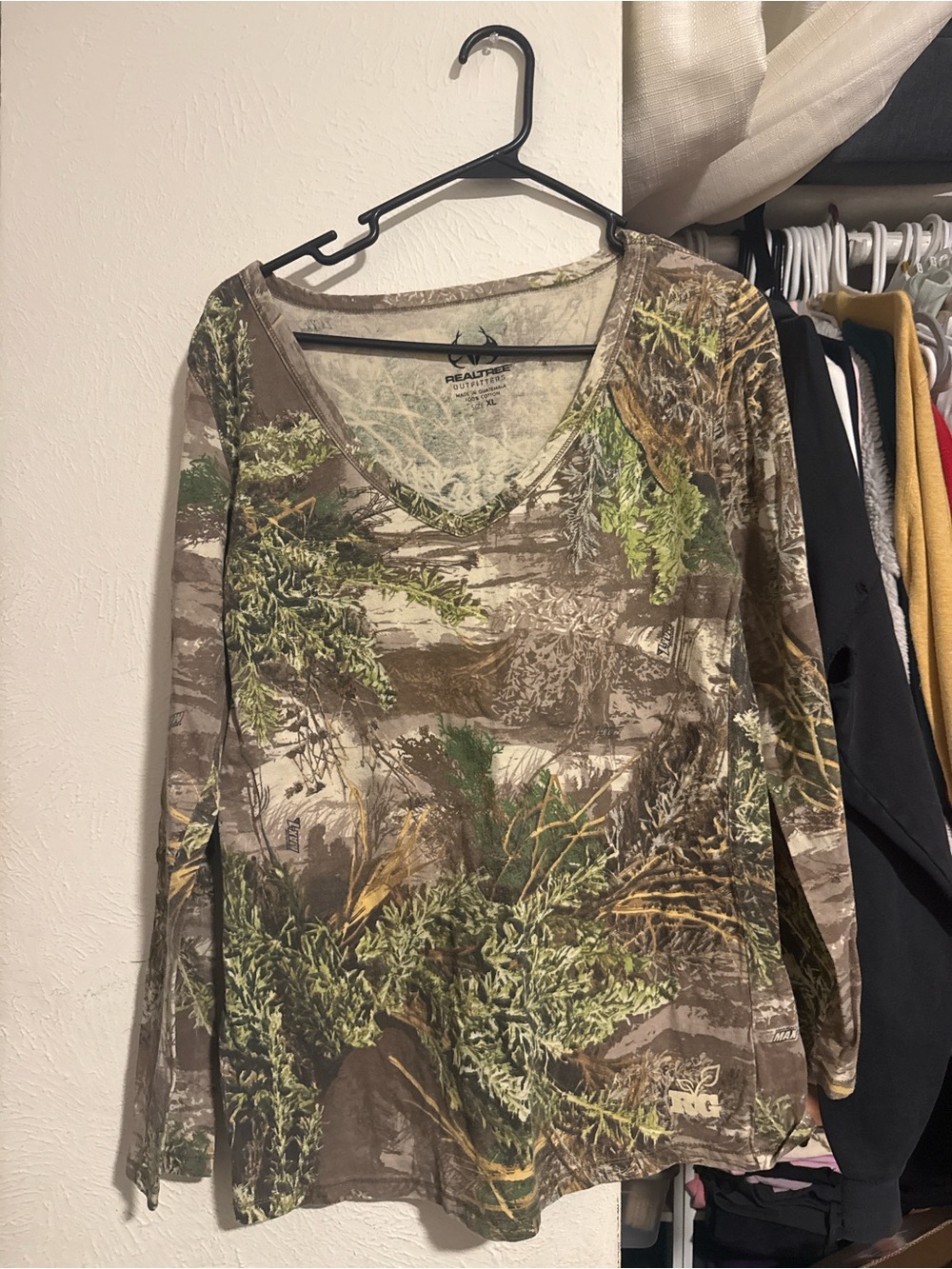 Realtree Women's V-Neck Long Sleeve Camo Top — Brown, Green, Tan